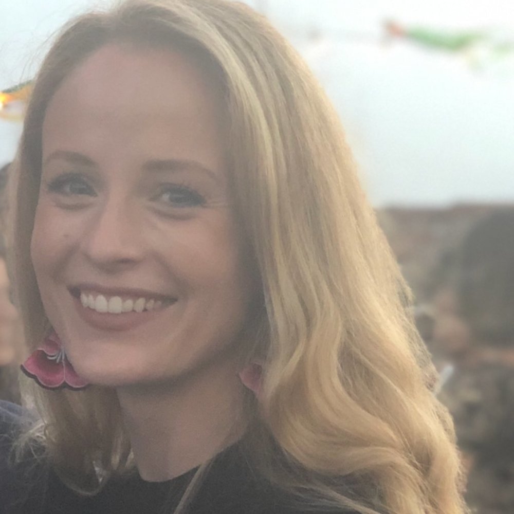 Meet your Posher, Kelly
